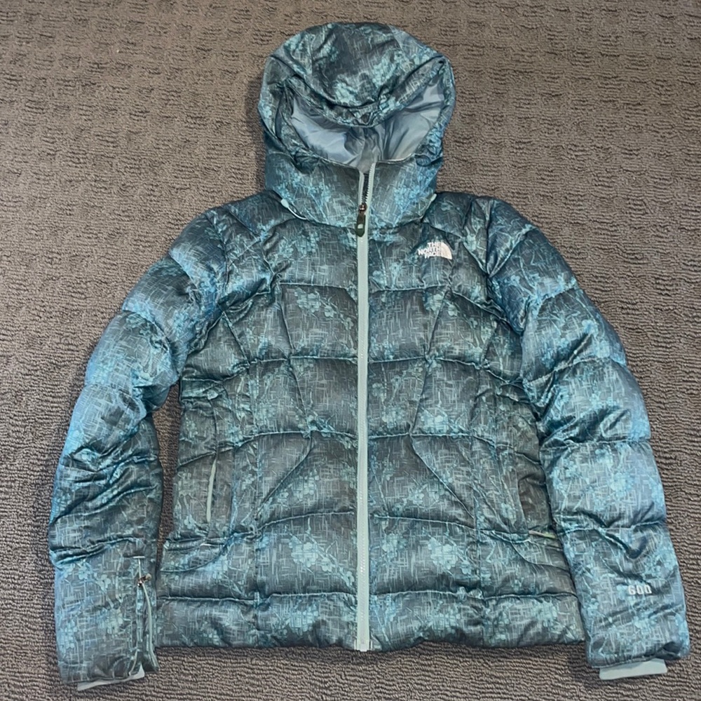 Womens north face winter puffer coat